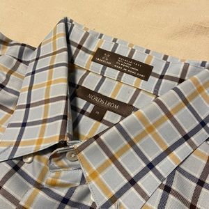 Mens Nordstrom Dress shirt- SmartCare Wrinkle Free